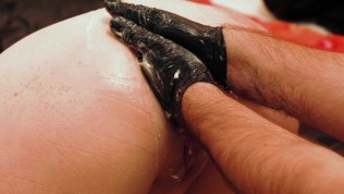 Analdehnung und Fistingtraining für die Frau