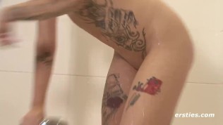 Cum take a Shower with the Marvelous Marina
