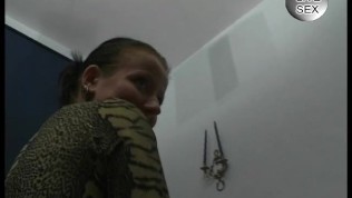 Stripping and loving it – Julia Reaves