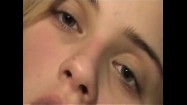 Chica alemana teniendo sexo anal