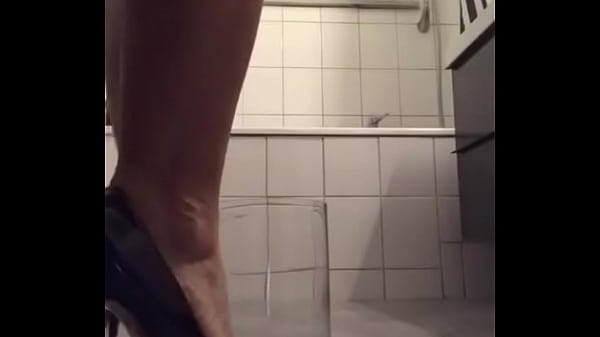 She loves peeing for me